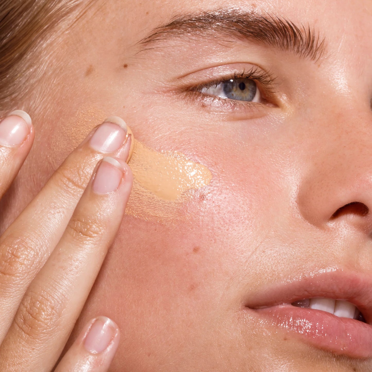 TOSC- The Only Glow Tinted Face Oil - Deep/ Medium & Light